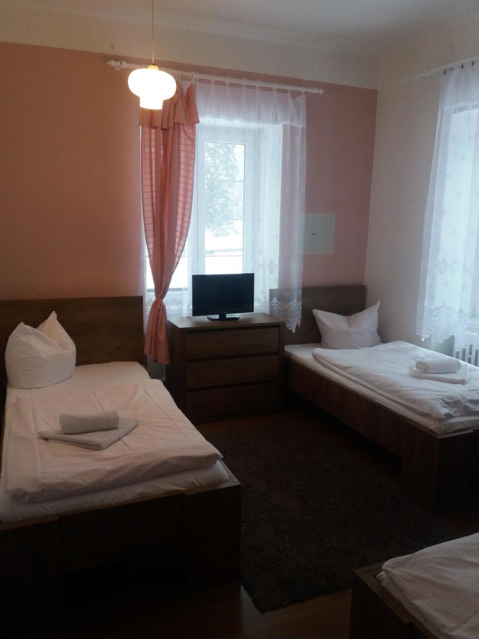Jindrichov Hotel Dzban المظهر الخارجي الصورة