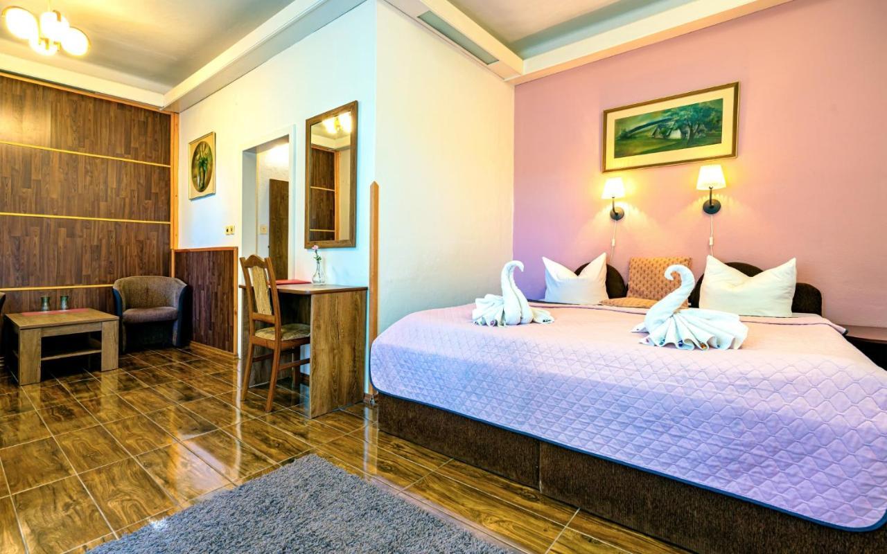 Jindrichov Hotel Dzban المظهر الخارجي الصورة